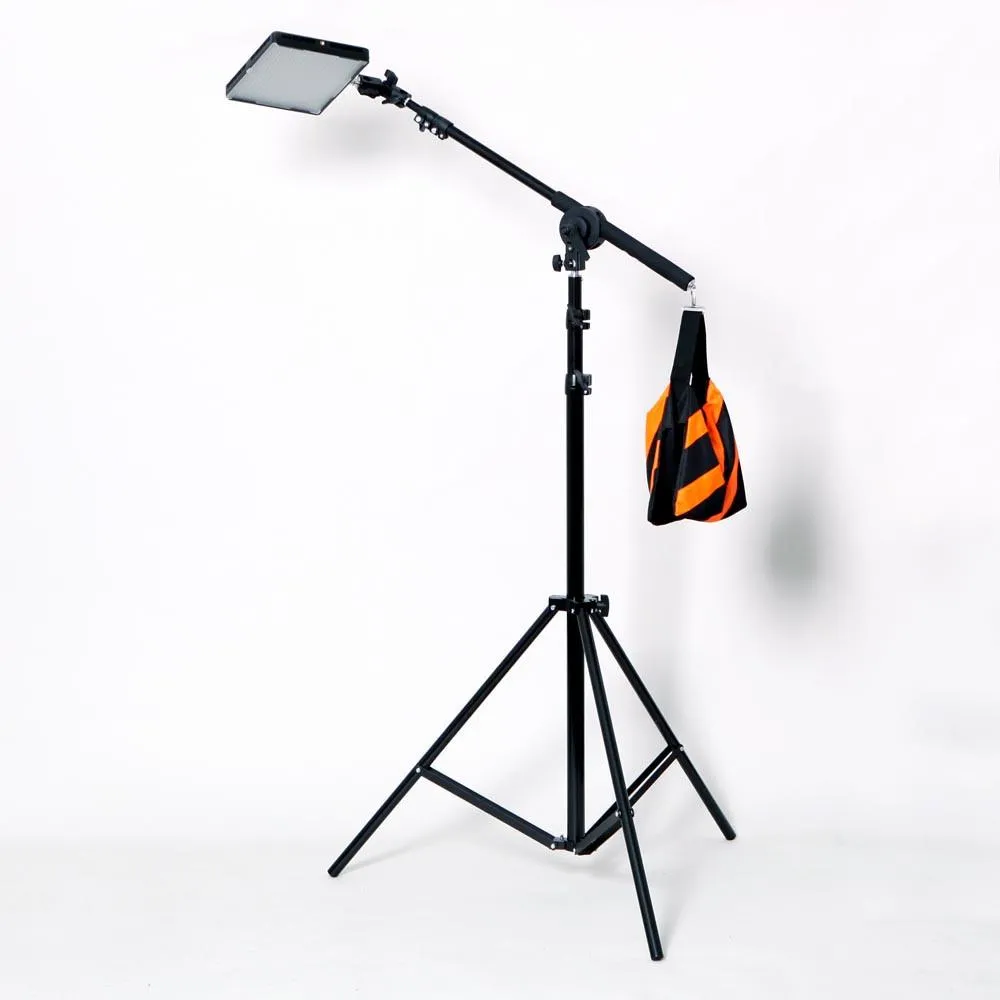 Aputure 3 x HR672 LED Video Continuous Portable 3 Point Lighting Kit With Boom