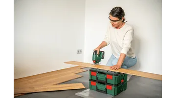 Bosch DIY | EasySaw 18V-70 Cordless Jigsaw Solo