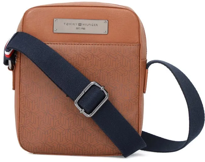 Tommy Hilfiger Ferguson Crossbody (Tan)